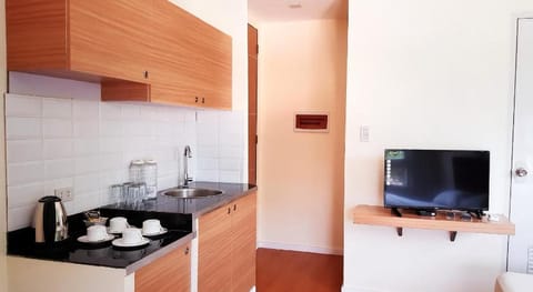 The Leaf House Vacation rental in Manila City