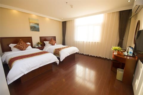 GreenTree Inn Tianjin Jinnan District Xianshui Guyuetan Express Hotel Vacation rental in Tianjin