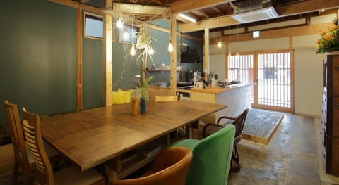 Fukuoka Guesthouse HIVE Vacation rental in Fukuoka