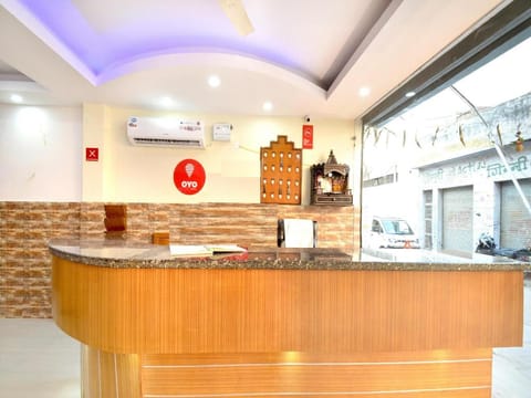 OYO 8423 Grand Park Hotel in Chandigarh