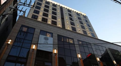 Hotel February Dong Seong Ro Vacation rental in Daegu