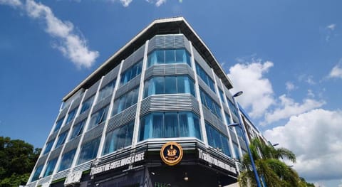 HARD ROCK VIP GUEST HOUSE Vacation rental in Mersing