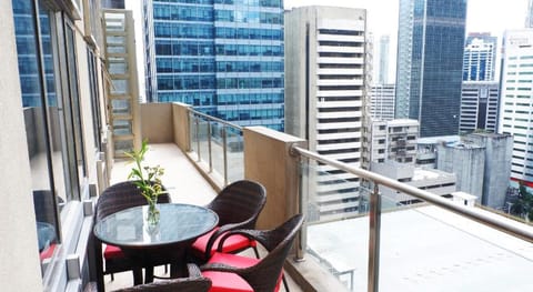 Valero Grand Suites Vacation rental in Pasay