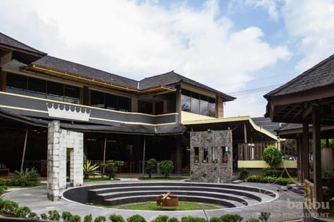 Saung Balibu Hotel & Resto Alojamiento y desayuno in Lembang