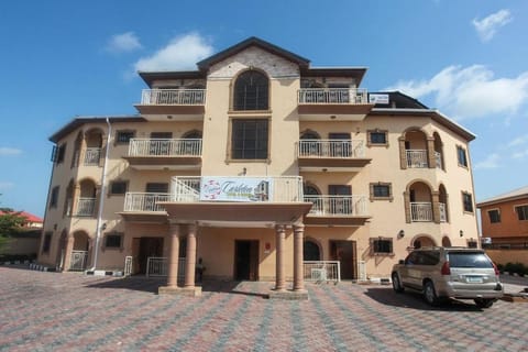 Carleton Hotel & Suites Hôtel in Nigeria