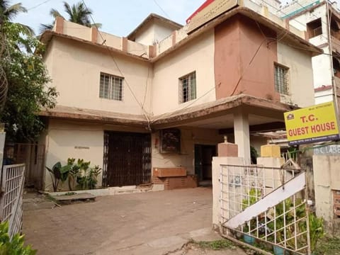OYO Flagship 9009 Tc Guest House Hotel in Bhubaneswar