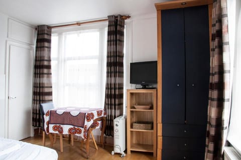 Caledonian Studio Flats Vacation rental in London Borough of Islington