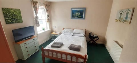 Admiral Blake Guesthouse Vacation rental in Bridgwater