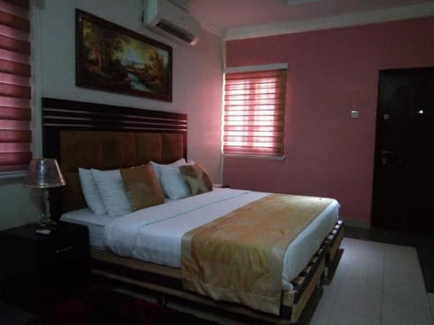 Crown Apartments, Extended Stay Suites Vacation rental in Abuja