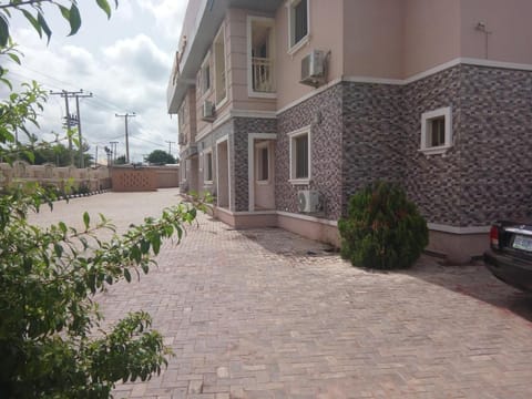 Viclin Diamond Hotels Vacation rental in Abuja