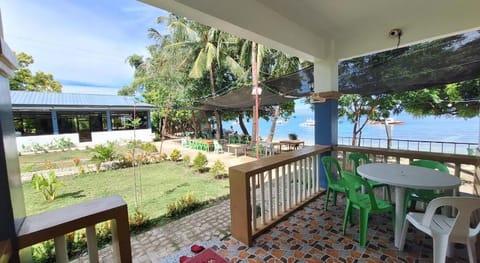 Island Front / Bangcogon Resort and Restaurant Vacation rental in Oslob