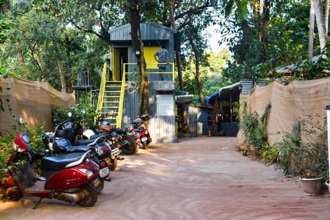 The Hosteller Goa, Anjuna Hostel in Baga