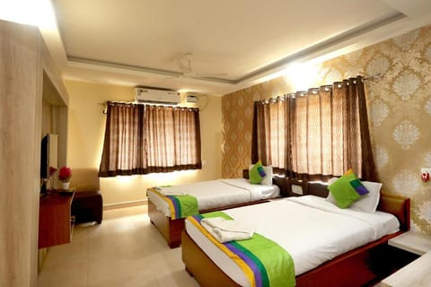 Sekaran Hotel OMR Hotel in Chennai