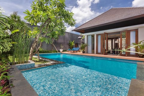 Entrada Seminyak Villa By Nagisa Bali Vacation rental in Kuta