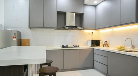 Damen Subang by Widebed Vacation rental in Subang Jaya