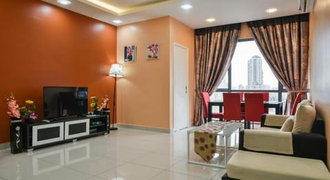 Damen Subang by Widebed Vacation rental in Subang Jaya