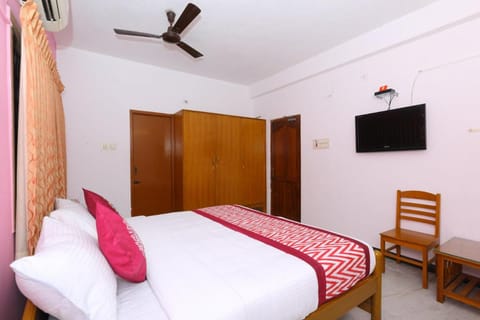 OYO Grand Residency Hotel in Chennai