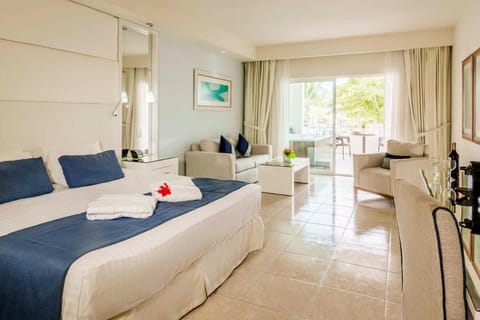 Ocean Blue & Sand Beach Resort - All Inclusive Resort in Punta Cana