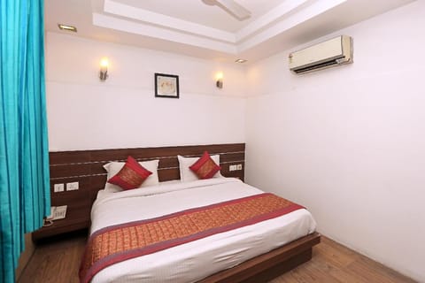 OYO Hotel Just Stay Near Leisure Valley Park Hotel in Gurugram