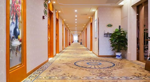 Vienna Hotel Nanjing Pukou Puzhu Zhong Road Vacation rental in Nanjing