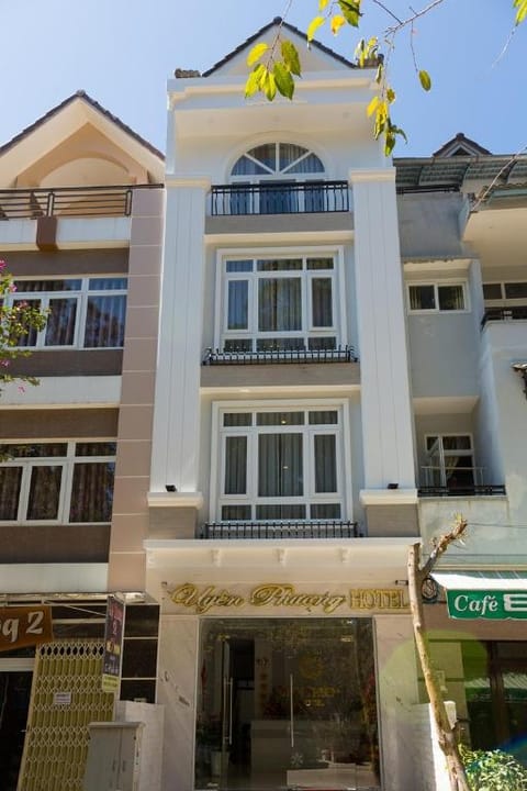 Uyen Phuong Hotel Vacation rental in Dalat