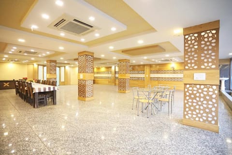 OYO Hotel Shanti Palace Vacation rental in Agra