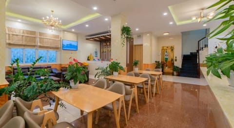 HANZ Chuong Hotel Vacation rental in Dalat