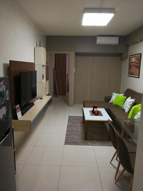 Breeze Residences at Roxas Blvd Apartment in Pasay