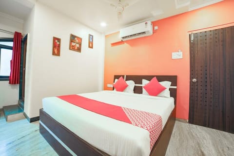OYO The Orchid Guest House Near Phugewadi Metro Station Hotel in Pune