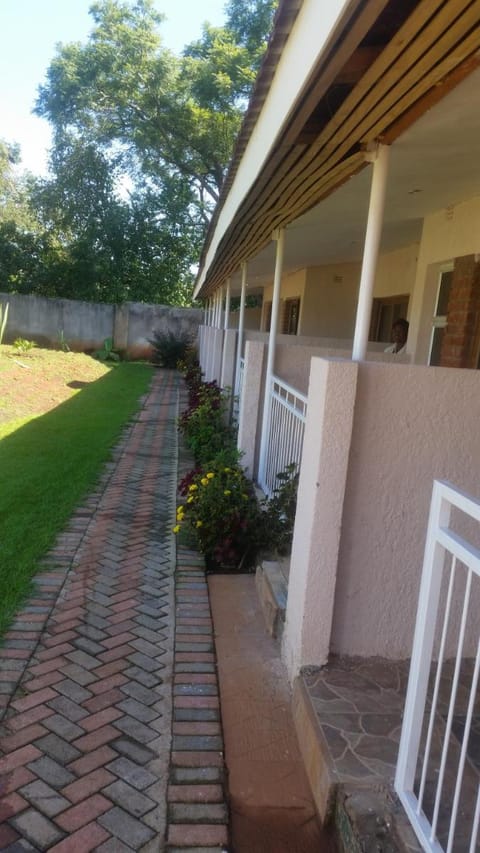 highlands lodges & apartments Alojamiento y desayuno in Harare