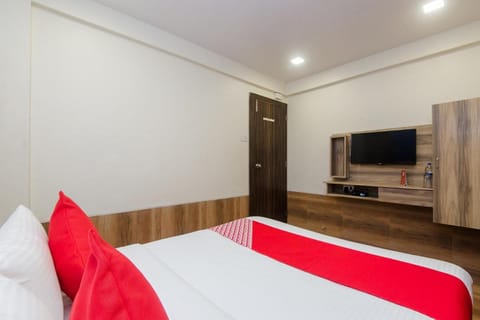 OYO Bunty Residency Vacation rental in Thane