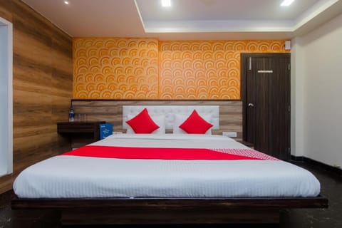 OYO Bunty Residency Hotel in Thane