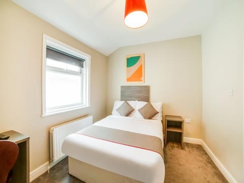 OYO Tequila and Dunlin Rooms Vacation rental in Southport