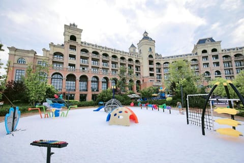 Hilton Dalian Golden Pebble Beach Resort Vacation rental in Dalian