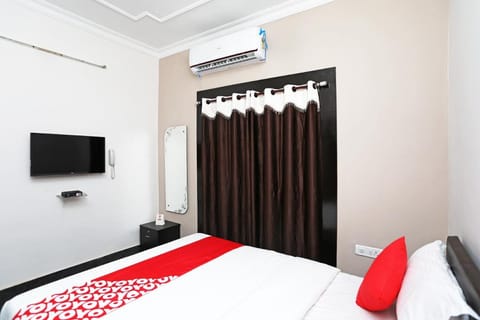 OYO Regal Stays Hotel in Bhubaneswar