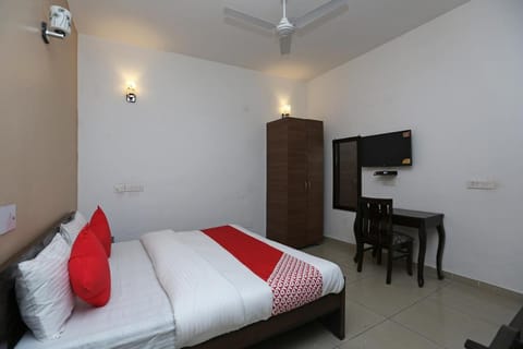 OYO Mahak Residency Vacation rental in Gurugram