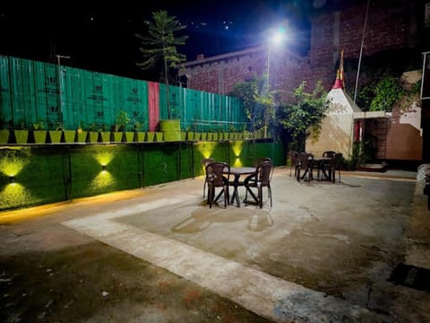 Hotel Heaven (Chamoli,UK) Vacation rental in Uttarakhand