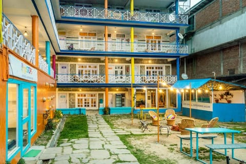 goSTOPS Manali - Rooms & Dorms Vacation rental in Manali