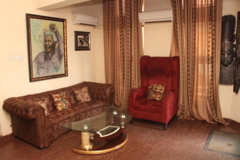 Sapphire Guest House Bed and Breakfast in Abuja