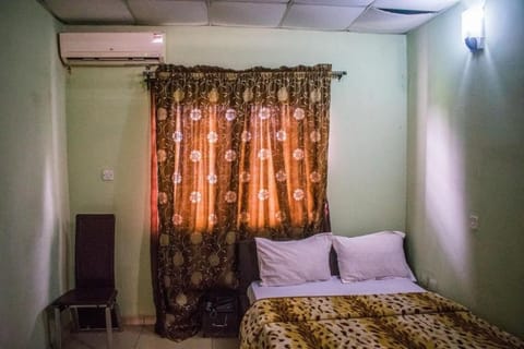 DBi Guest House Urlaubsunterkunft in Lagos