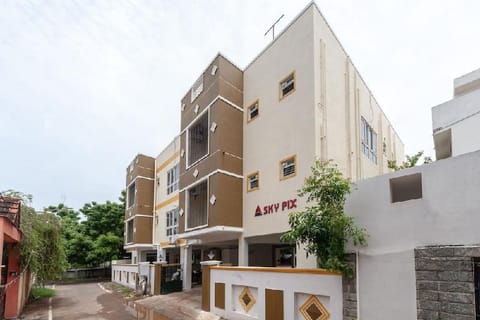 OYO Sky Pix Near Kasi Talkies Alojamento de férias in Chennai
