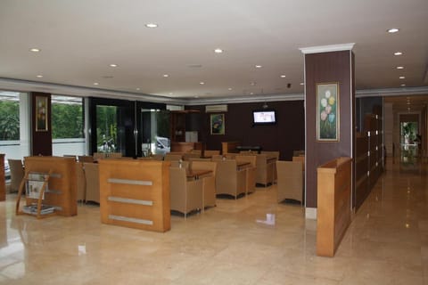 OYO 186 Bintang Jadayat 1 Hotel in Cisarua
