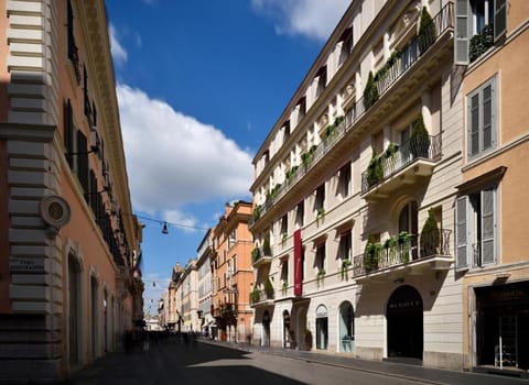 The First Dolce - Preferred Hotels & Resorts Hotel in Rome