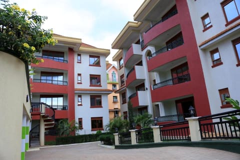 Dina Apartments Apartahotel in Kampala