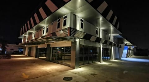 3-Plus Hotel Inanam Vacation rental in Kota Kinabalu