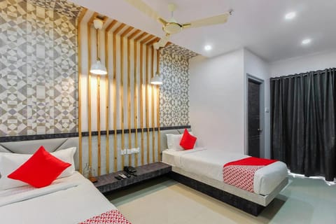 Hotel Hoysala Inn Vacation rental in Secunderabad