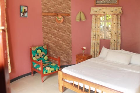 Crater Bay Cottages Vacation rental in Uganda