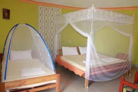 Crater Bay Cottages Vacation rental in Uganda