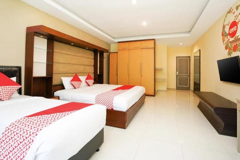 Super OYO 175 K-60 Residence Hotel in Surabaya