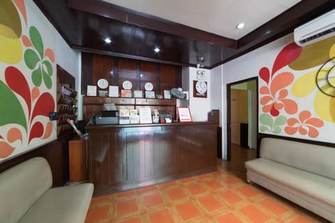 RedDoorz near Walking Street Angeles City Vacation rental in Angeles